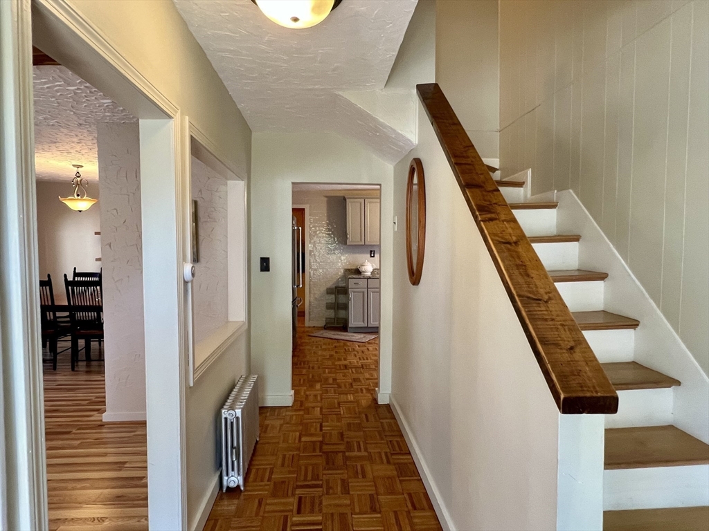 11 Amherst Street Worcester, MA 01602 - Photo 20 of 30