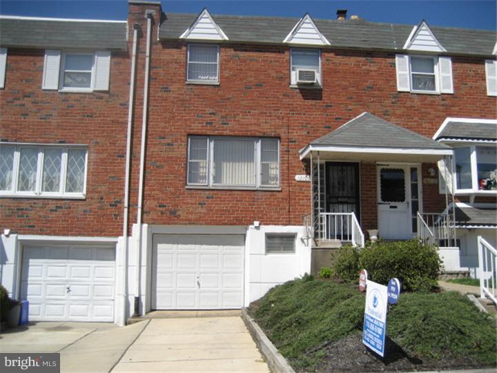 12106 Medford Road Philadelphia, PA 19154 - Photo 1 of 18 Exterior Front