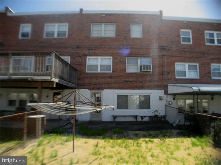 12106 Medford Road Philadelphia, PA 19154 - Photo 15 of 18 Exterior Back