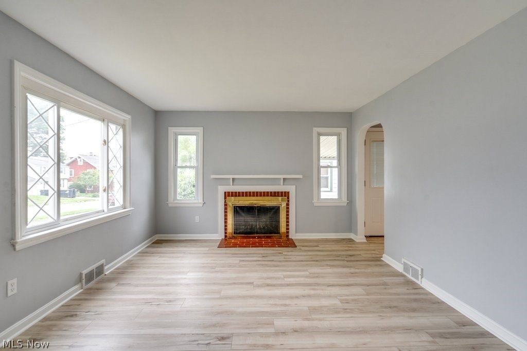727 Franklin Road Northeast Massillon, OH 44646 - Photo 9 of 23