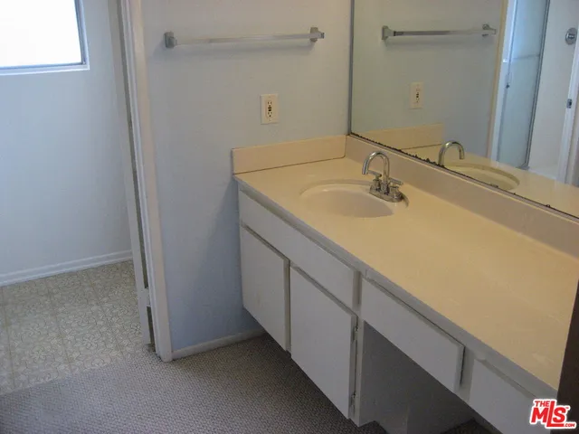 $4,400 | 10123 Hanna Avenue, Chatsworth, CA 91311