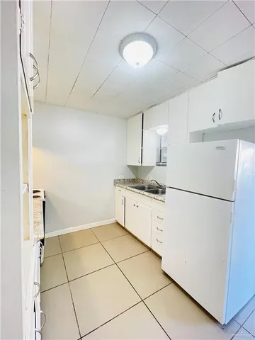 $995,000 | 1120 Valley View Drive, Weslaco, TX 78596