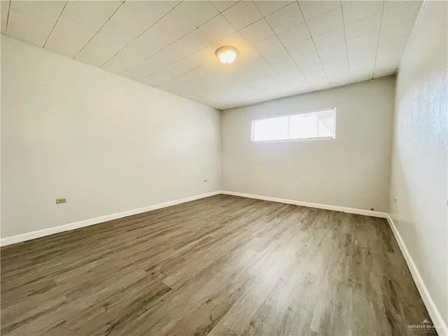 $995,000 | 1120 Valley View Drive, Weslaco, TX 78596