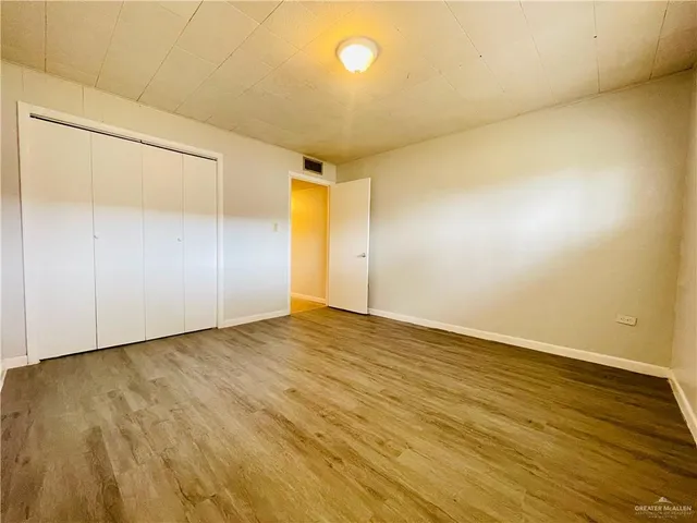 $995,000 | 1120 Valley View Drive, Weslaco, TX 78596