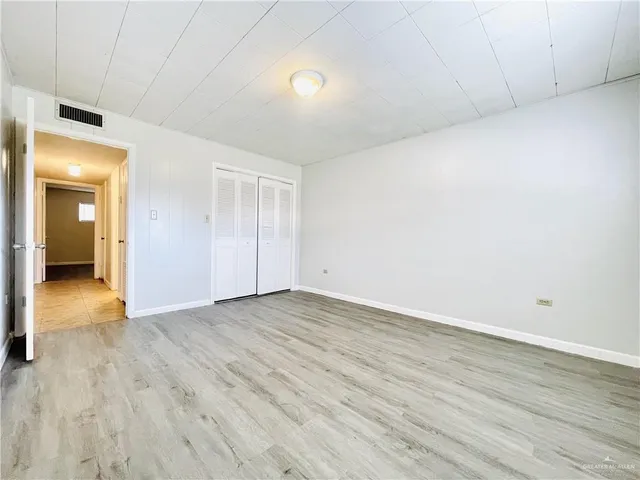 $995,000 | 1120 Valley View Drive, Weslaco, TX 78596