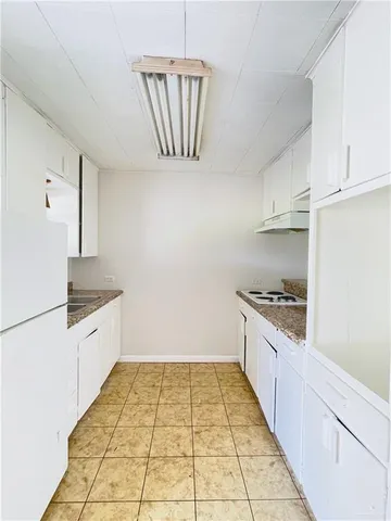 $995,000 | 1120 Valley View Drive, Weslaco, TX 78596