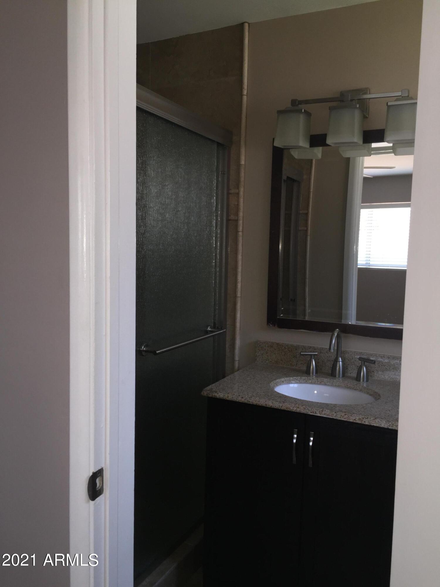 4229 North 34th Street Phoenix, AZ 85018 - Photo 20 of 23 master bath 2