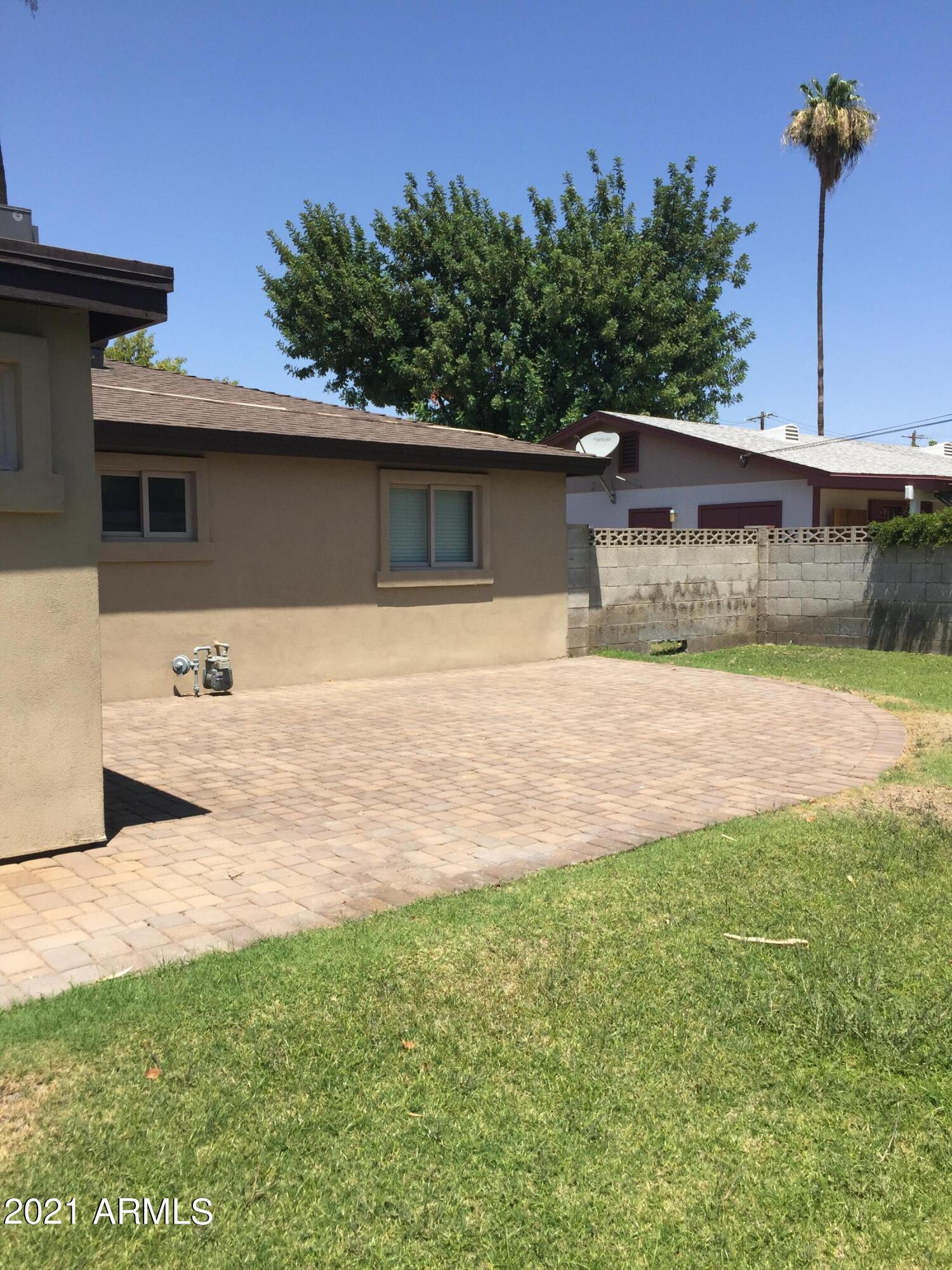 4229 North 34th Street Phoenix, AZ 85018 - Photo 22 of 23 back 2