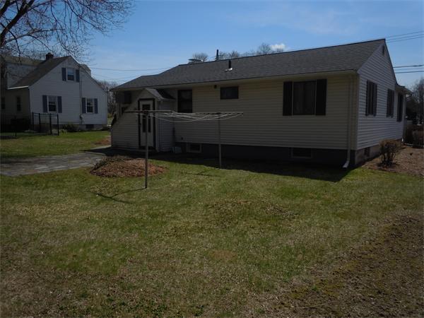 99 Sheffield Road Waltham, MA 02451 - Photo 5 of 15