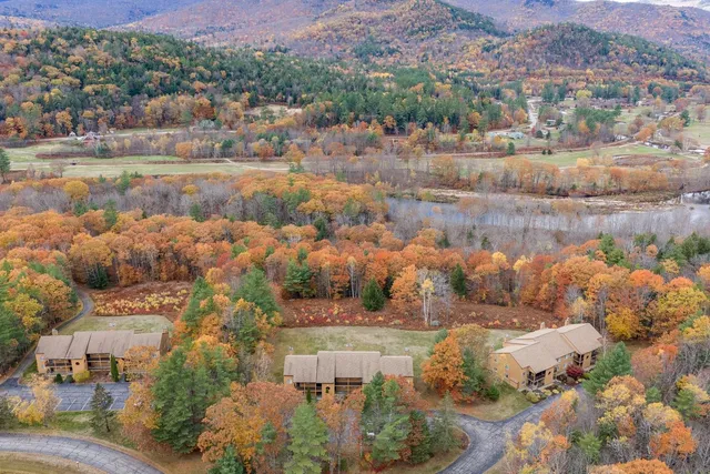 $320,000 | 15 Tennis Lane, Unit B14, Thornton, NH 03285