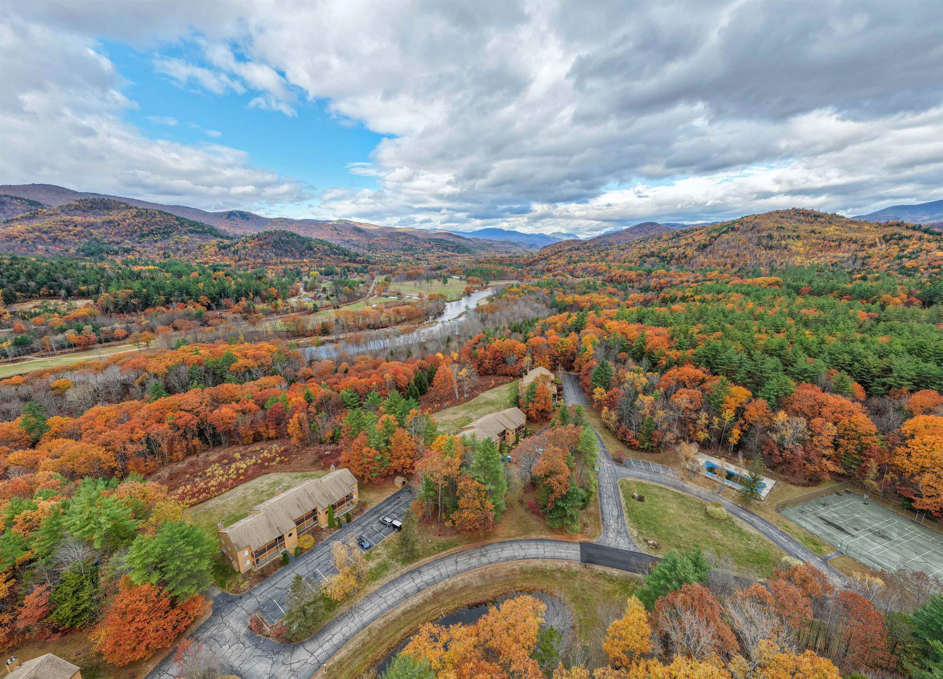 15 Tennis Lane, Unit B14 Thornton, NH 03285 - Photo 36 of 44