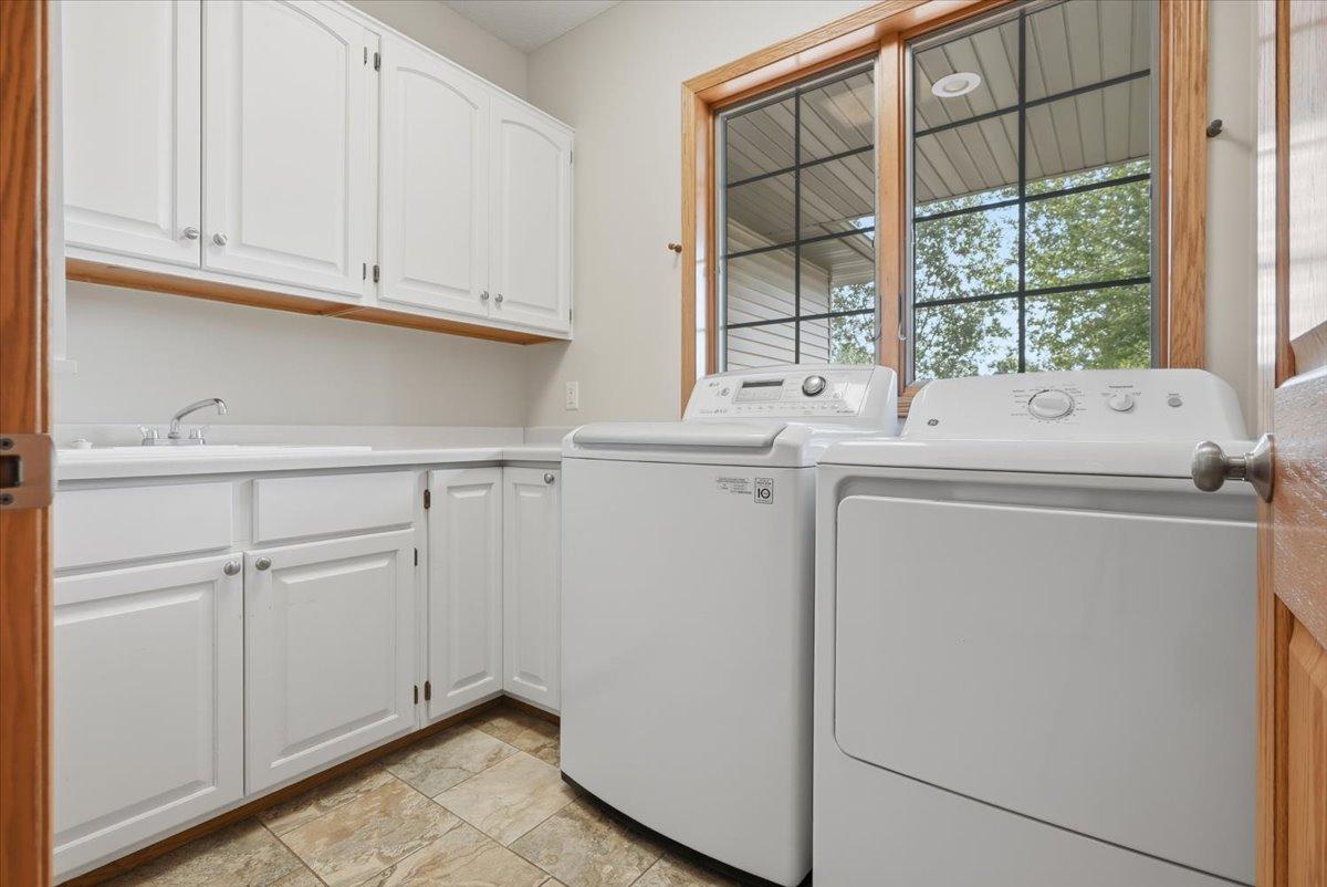 964 Fraser Lane Hudson, WI 54016 - Photo 25 of 34