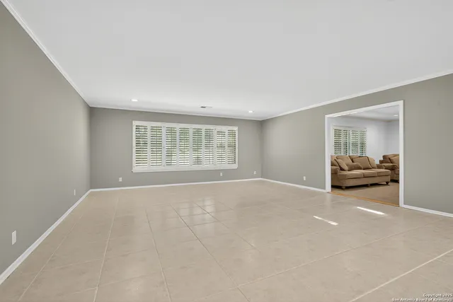 $475,000 | 120 Herweck Drive, Castle Hills, TX 78213