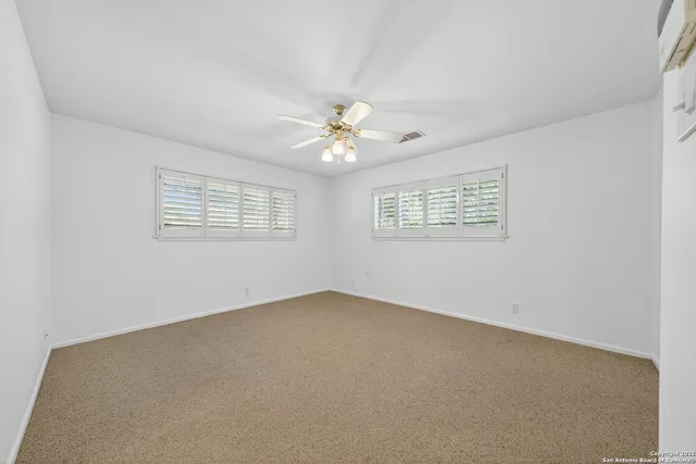 $475,000 | 120 Herweck Drive, Castle Hills, TX 78213