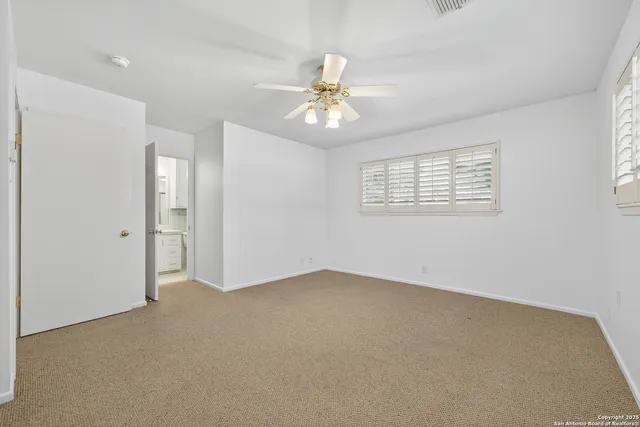 $475,000 | 120 Herweck Drive, Castle Hills, TX 78213