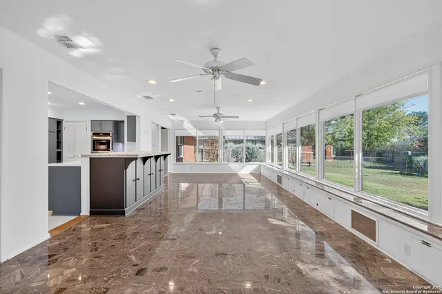 $475,000 | 120 Herweck Drive, Castle Hills, TX 78213