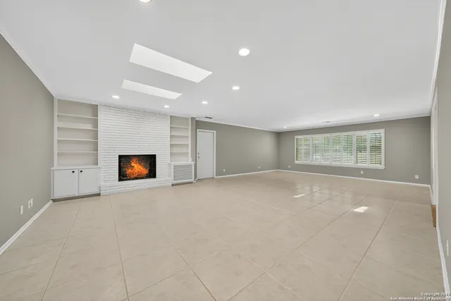 $475,000 | 120 Herweck Drive, Castle Hills, TX 78213