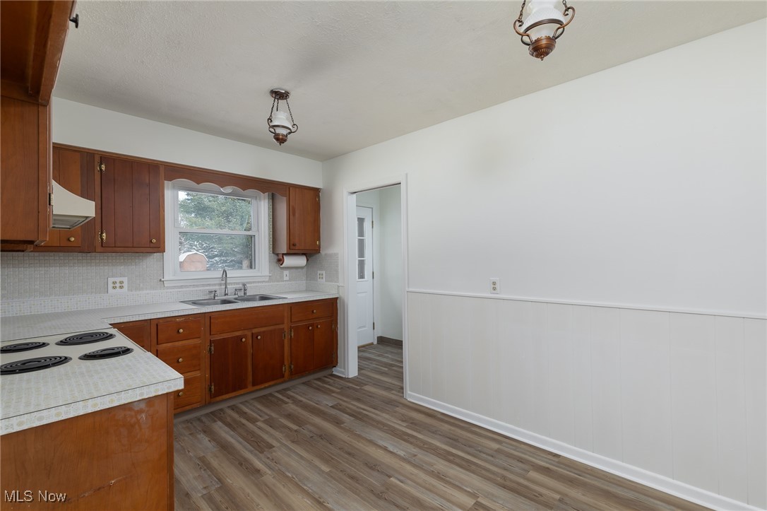 12310 Bean Road Chardon, OH 44024 - Photo 6 of 24