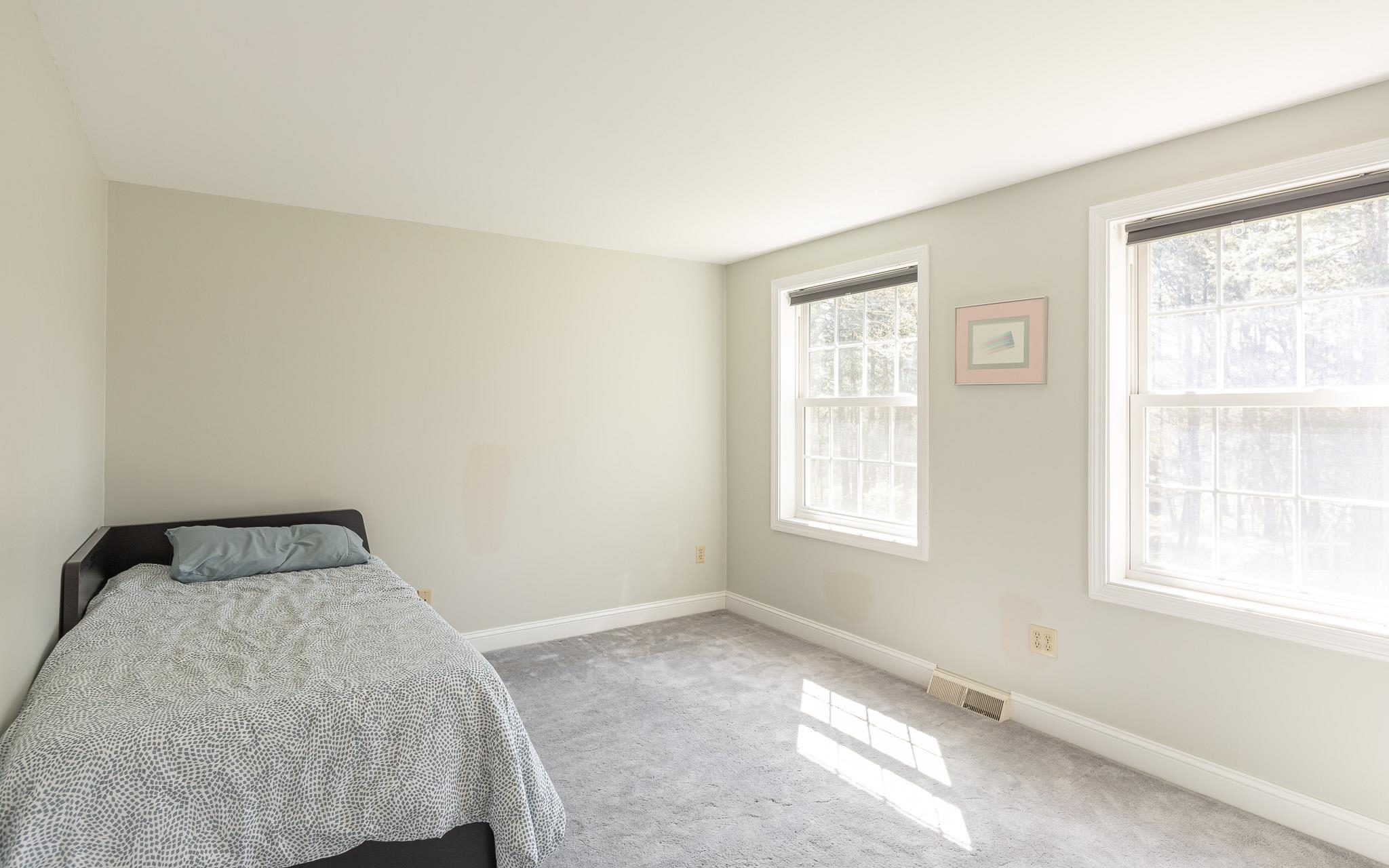 48 Dickinson Road Keene, NH 03431 - Photo 31 of 37