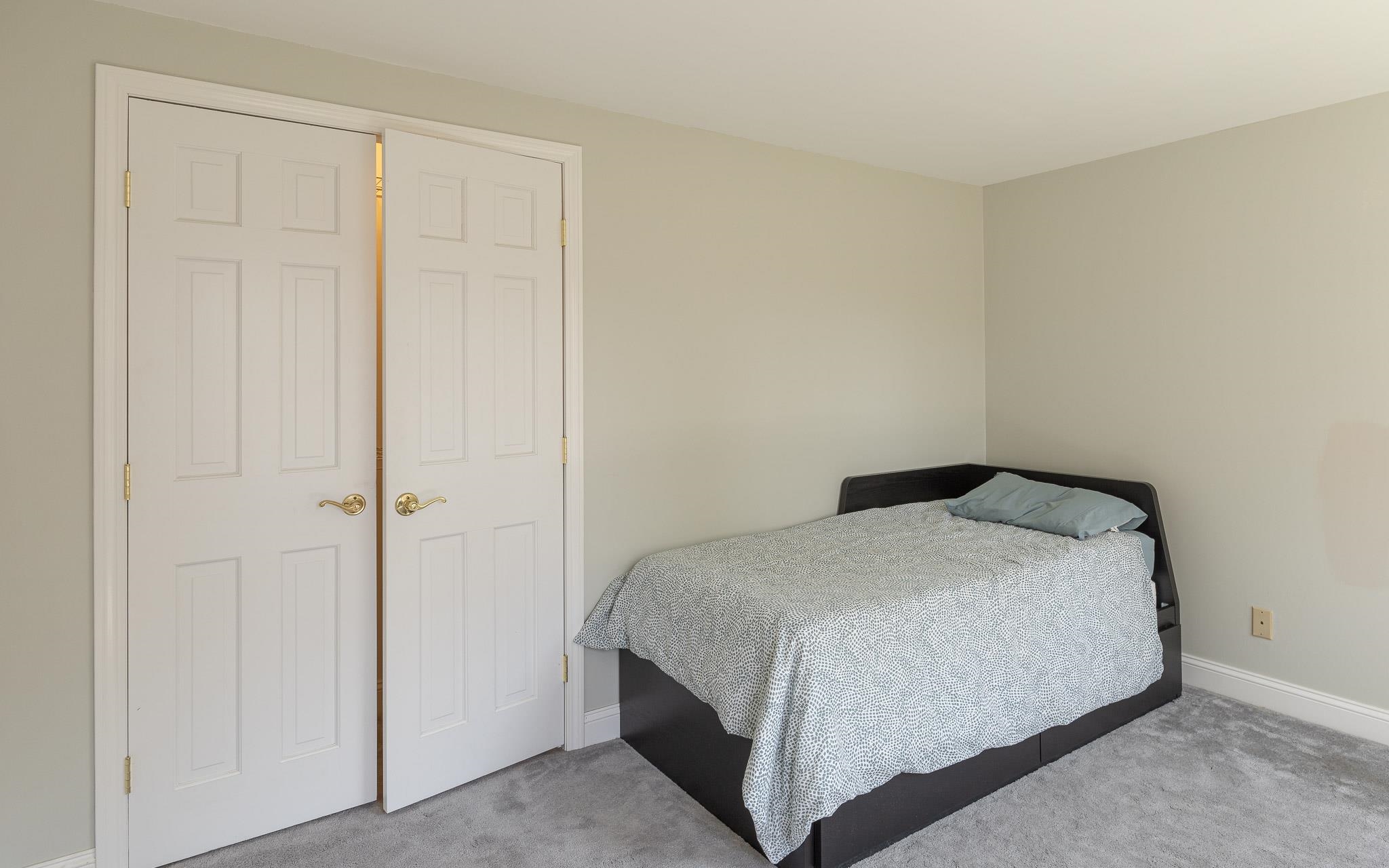 48 Dickinson Road Keene, NH 03431 - Photo 32 of 37