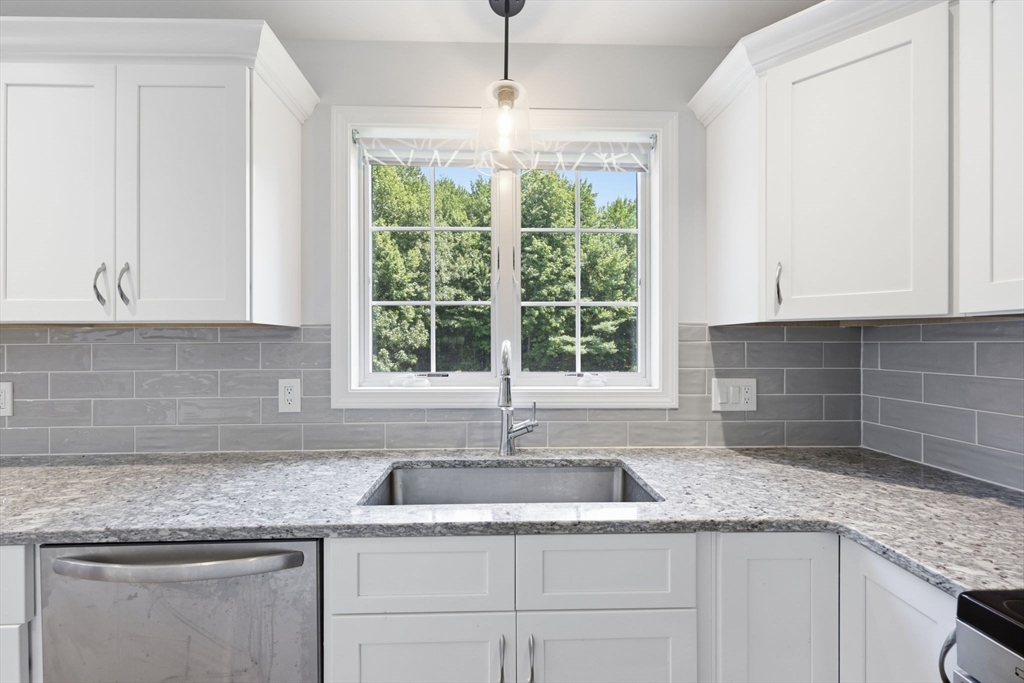 85 Waid Road Monson, MA 01057 - Photo 11 of 42 Gallery Image 11