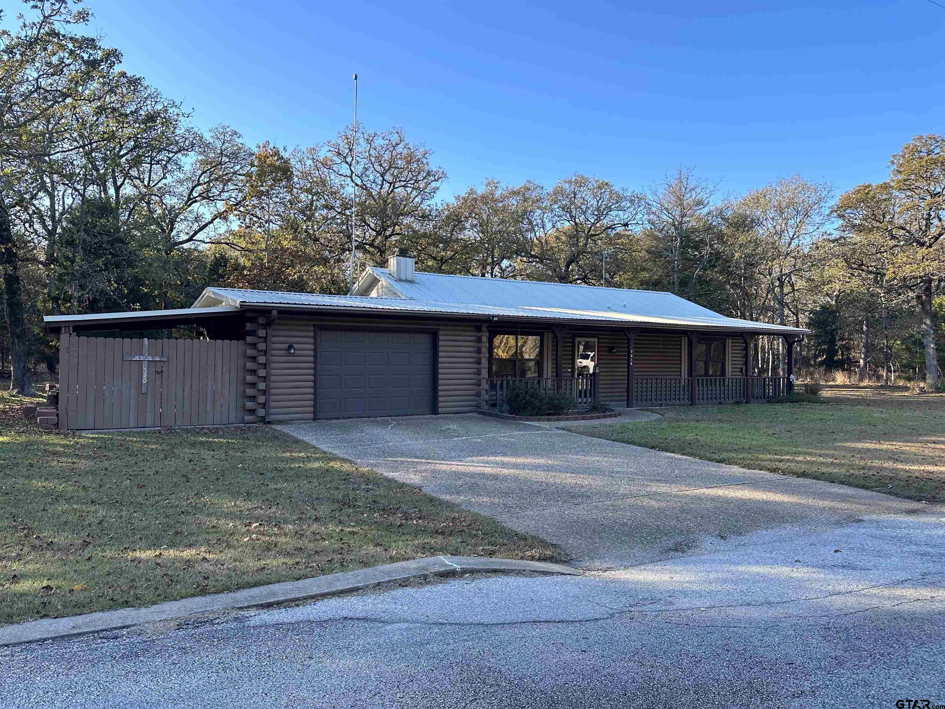 7315 Neches Street Athens, TX 75752 - Photo 2 of 23