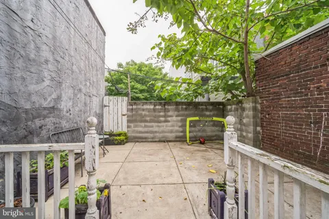 $300,000 | 1729 South 21st Street, Philadelphia, PA 19145