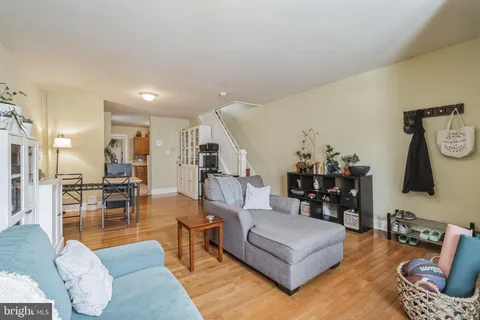 $300,000 | 1729 South 21st Street, Philadelphia, PA 19145