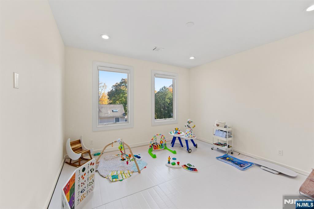 3 Mountain View Court Demarest, NJ 07627 - Photo 42 of 50