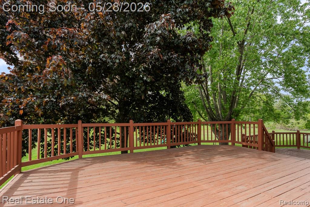 1323 Bembridge Drive Rochester Hills, MI 48307 - Photo 29 of 33