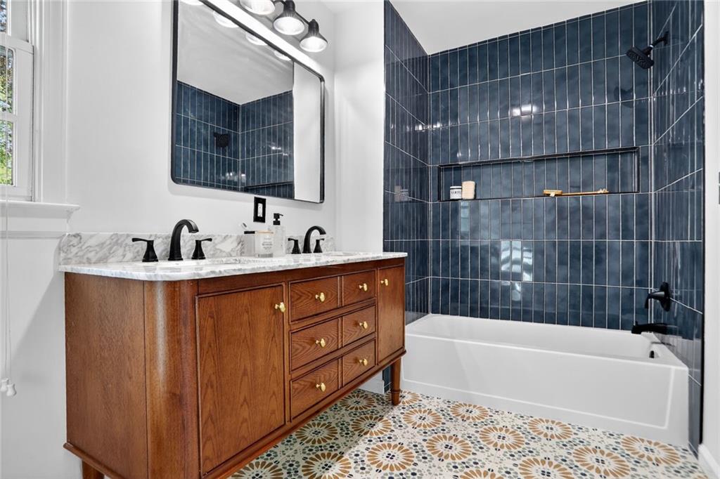 3193 Beech Drive Decatur, GA 30032 - Photo 15 of 41