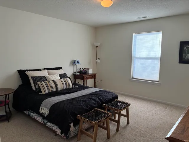 $224,500 | 1570 Greenfield Lane, Bluffton, IN 46714