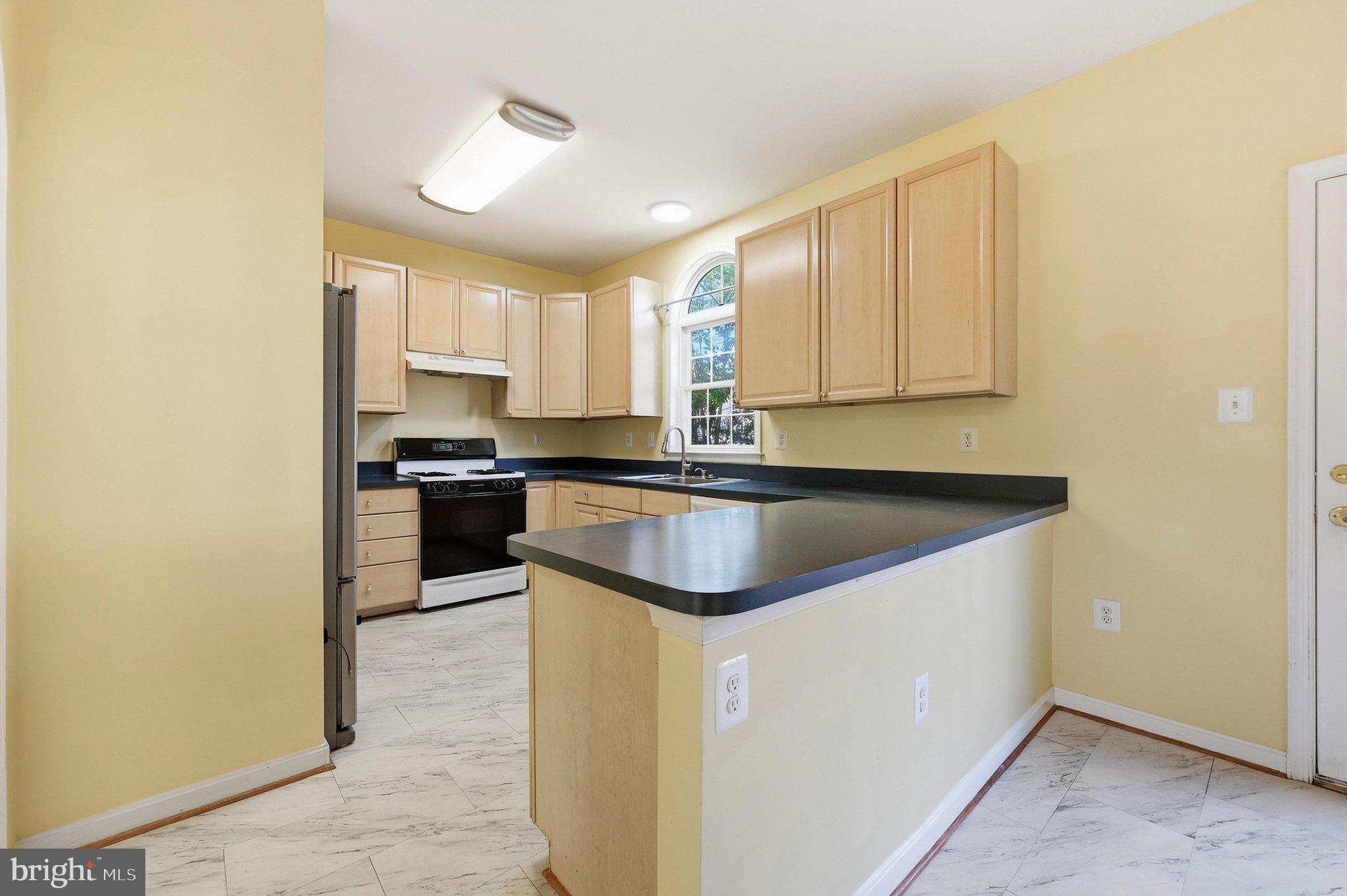 2567 Bear Den Road Frederick, MD 21701 - Photo 15 of 68 Kitchen