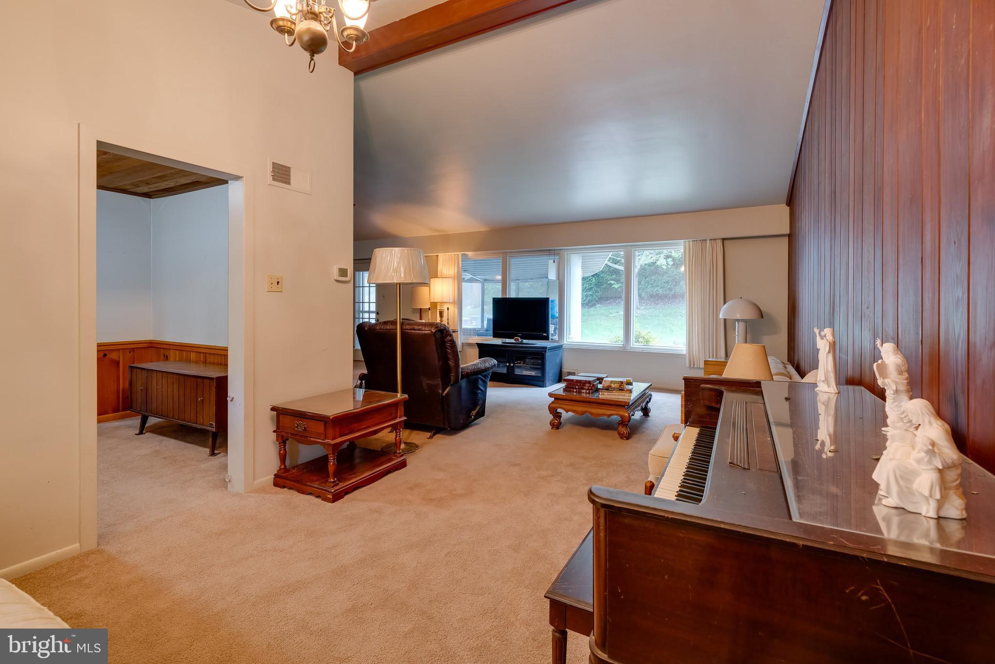592 Greendale Road York, PA 17403 - Photo 36 of 49 Gallery Image 36