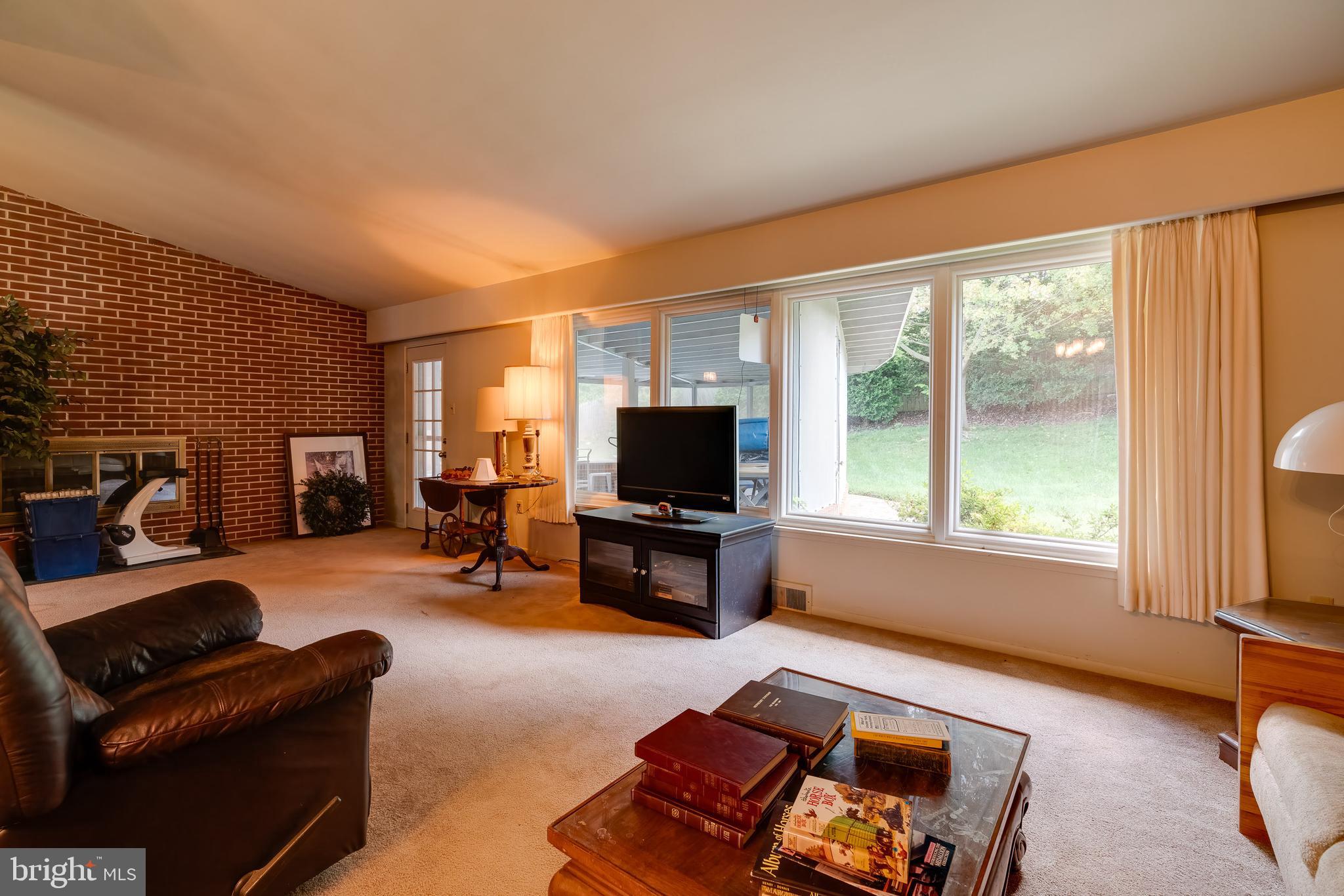 592 Greendale Road York, PA 17403 - Photo 38 of 49 Gallery Image 38