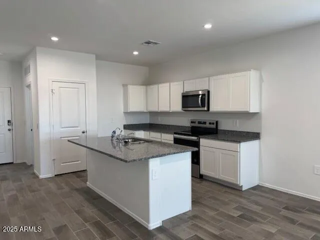 $274,990 | 1319 West Hess Avenue, Coolidge, AZ 85128