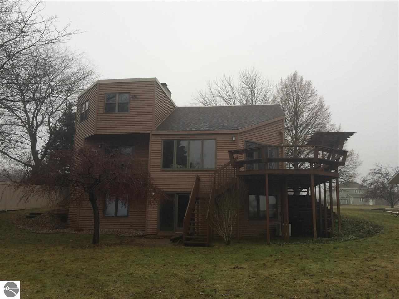 806 Holly Road Cadillac, MI 49601 - Photo 21 of 23 1793479-20.JPG