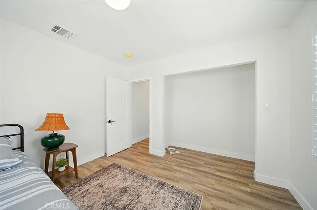 $899,900 | 2206 West 78th Street, Inglewood, CA 90305