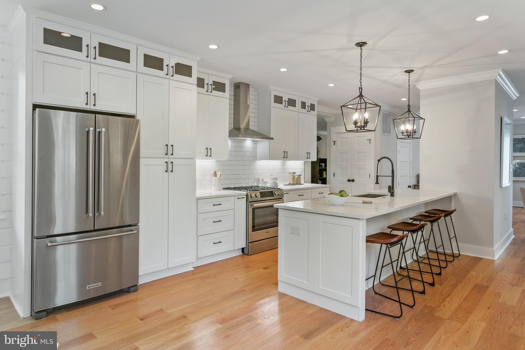 1511 Foxhall Road Northwest Washington, DC 20007 - Photo 8 of 38 Gourmet Kitchen