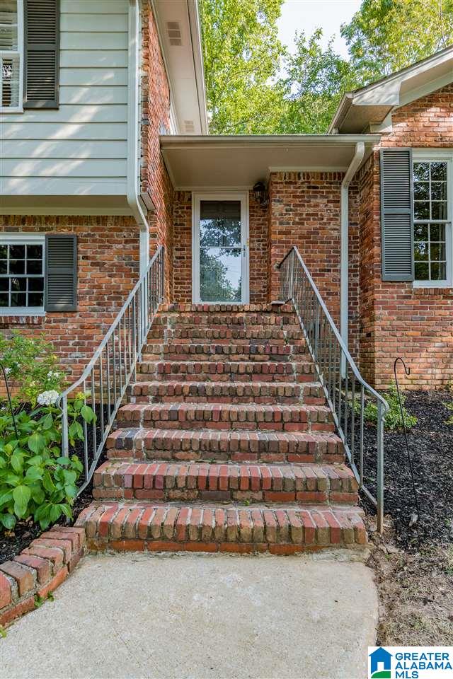 2208 Mountain Creek Trail Birmingham, AL 35226 - Photo 3 of 42