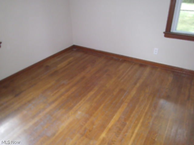 1131 Irene Road Cleveland, OH 44124 - Photo 11 of 15