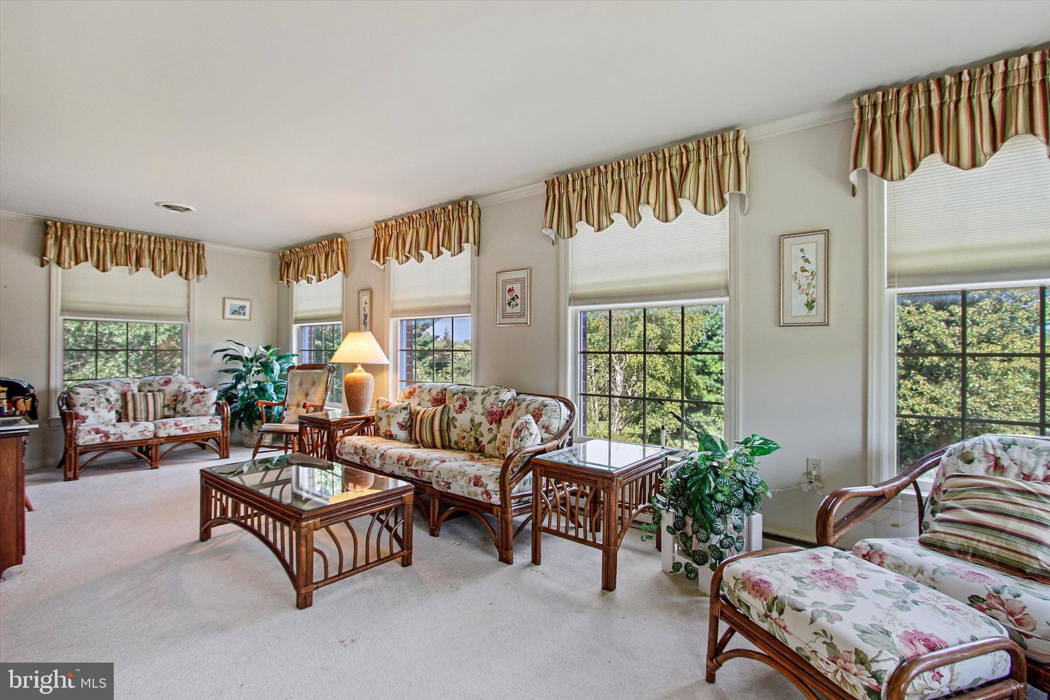 11445 Old Forge Road Waynesboro, PA 17268 - Photo 20 of 42 Spacious Florida/Sun Room