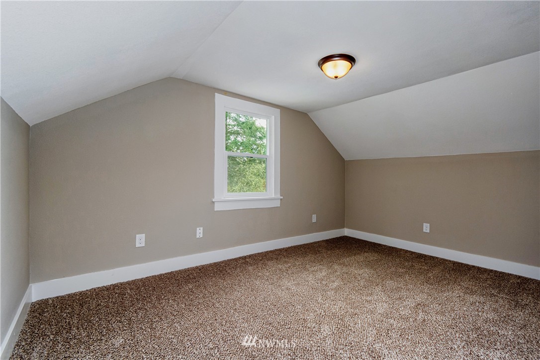 330 Nevala Road Woodland, WA 98674 - Photo 11 of 22 Gallery Image 11