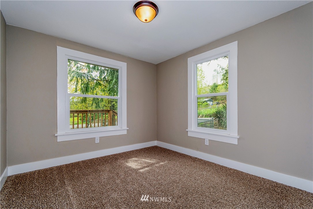 330 Nevala Road Woodland, WA 98674 - Photo 10 of 22 Gallery Image 10