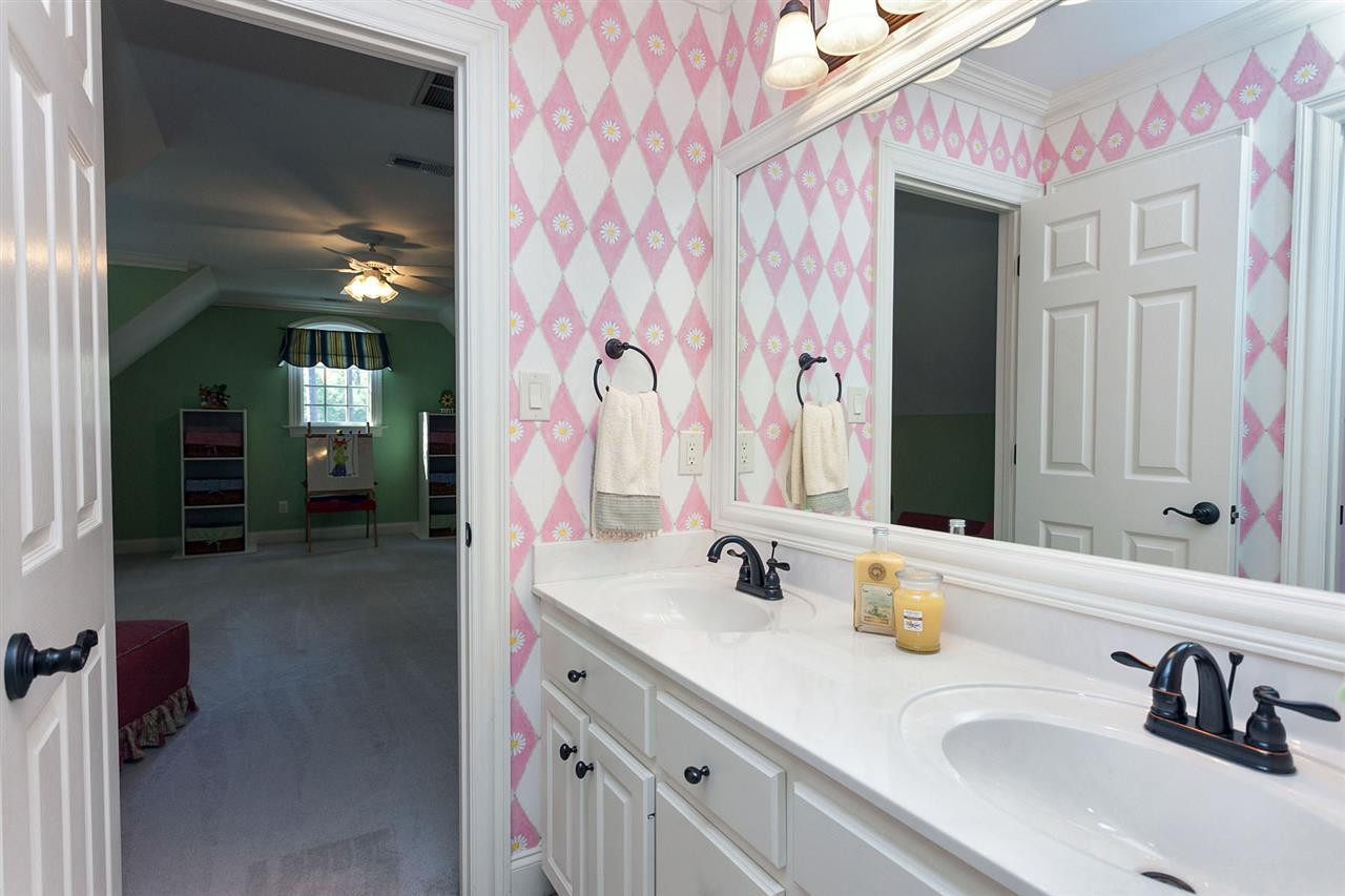 4221 White Chapel Way Raleigh, NC 27615 - Photo 20 of 25 Photo 20