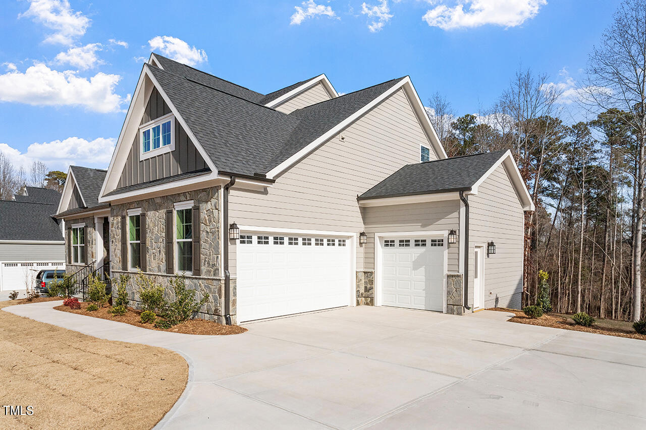 312 Inwood Forest Drive_05