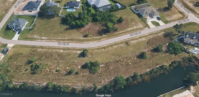 an aerial view of a fireplace with a garden