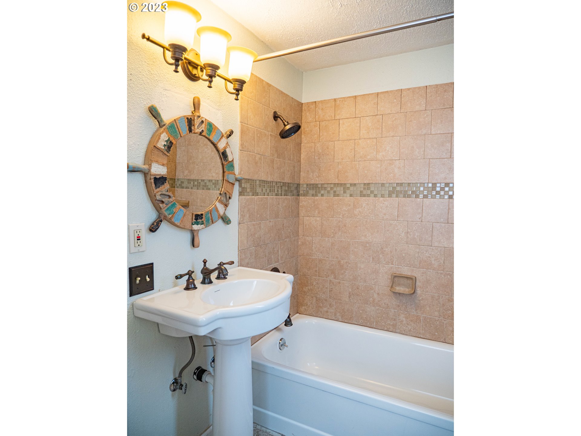 330 Wheeler Street Lebanon, OR 97355 - Photo 24 of 39 Gallery Image 24