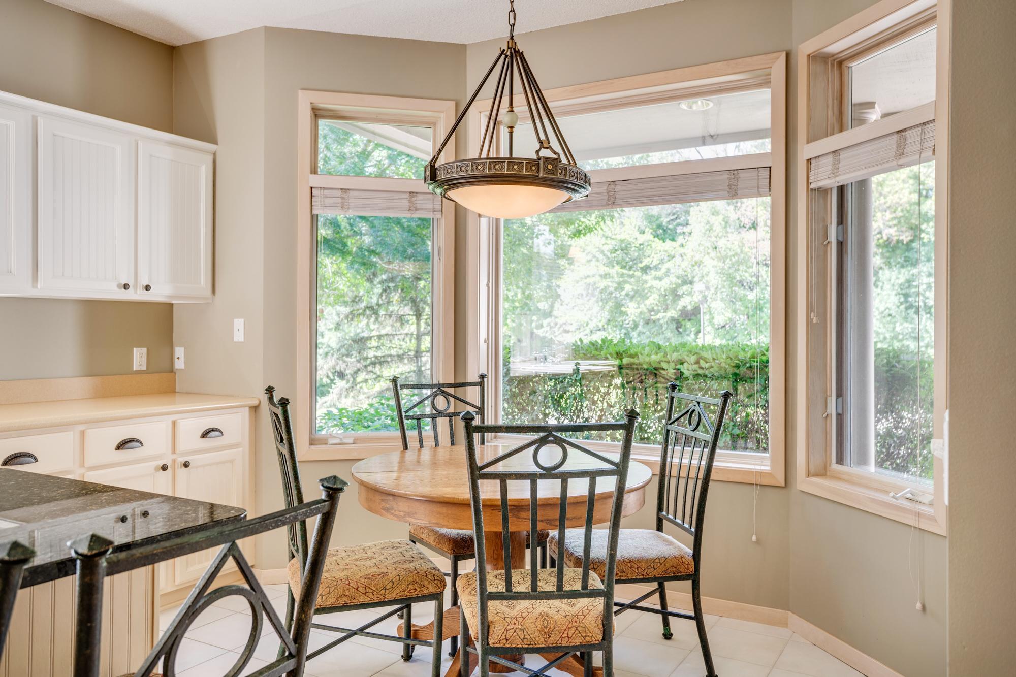 7089 Crowne Oak Road Eden Prairie, MN 55344 - Photo 17 of 58 Gallery Image 17