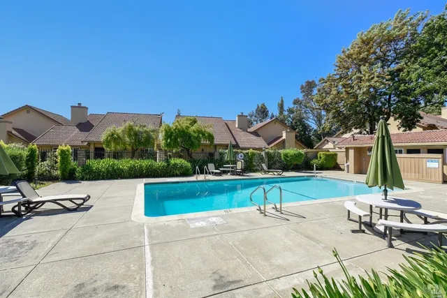 $389,000 | 58 Del Prado Circle, Fairfield, CA 94533